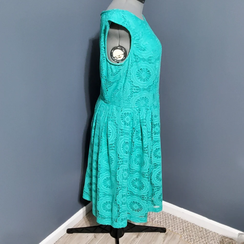 London Times Teal Aqua Green Lace Midi Fit and Flare Dress Size 14W - Picture 4 of 6